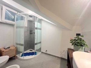 bagno con doccia